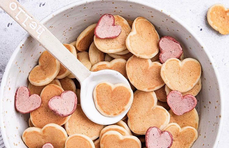 مینی پنکیک توت فرنگی