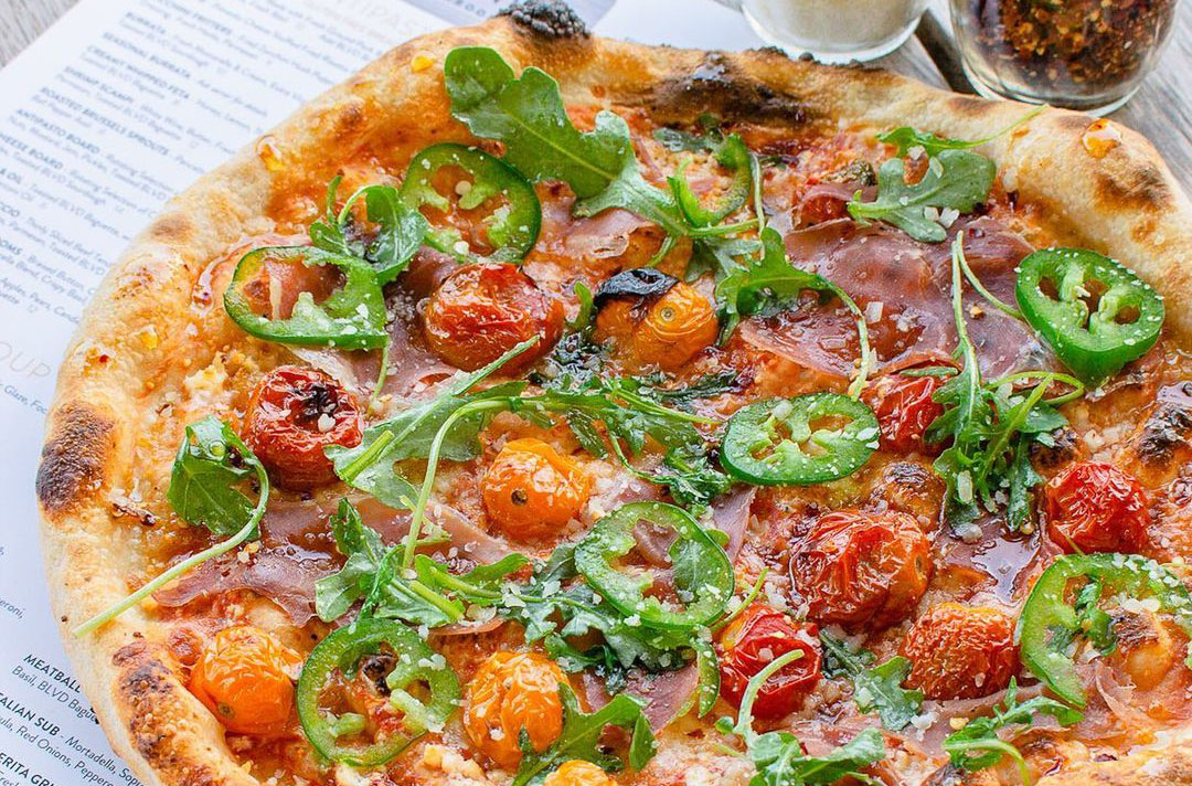 پیتزا املت پنیری